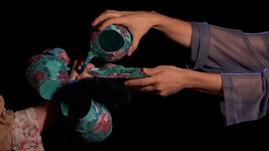 AN AFTERNOON WITH NIKI-REVEKKA Poster